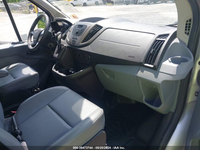 Ford Transit-150 2016 1FTYE9ZMXGKA71512 Image 5