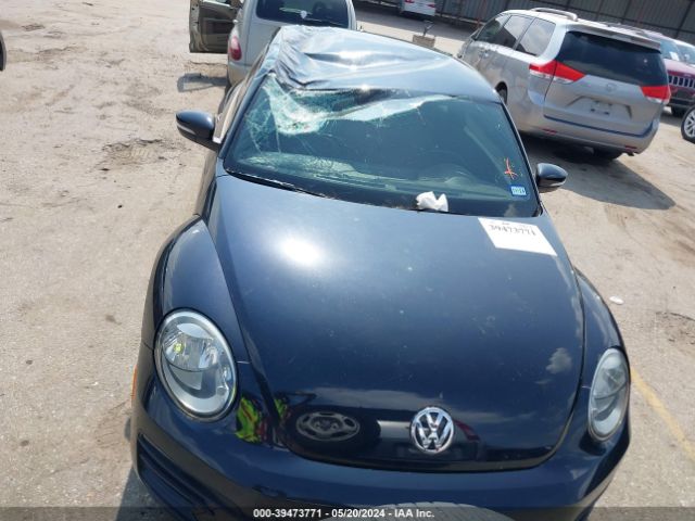 3VWFD7AT2JM703224 Volkswagen Beetle 2.0t Coast/2.0t S
