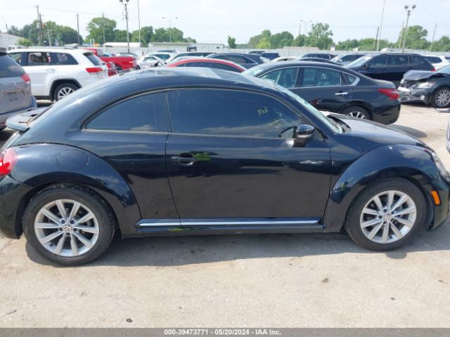 3VWFD7AT2JM703224 Volkswagen Beetle 2.0t Coast/2.0t S