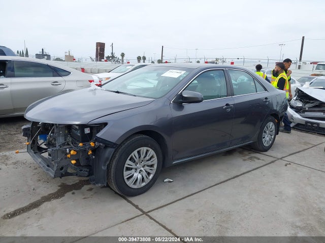 Toyota CAMRY LE 2014 4T1BF1FK9EU407476 Image 2