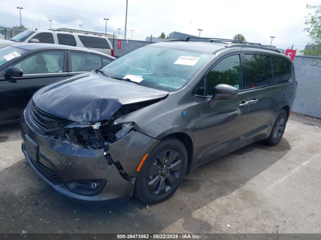 2019 CHRYSLER PACIFICA HYBRID 2C4RC1H76KR668786 Photo 1