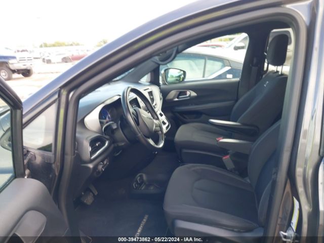 2019 CHRYSLER PACIFICA HYBRID 2C4RC1H76KR668786 Photo 4