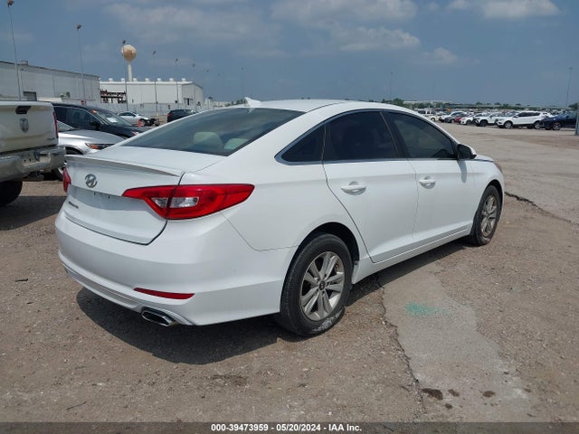 Hyundai SONATA SE 2015 5NPE24AF5FH086301 Image 4