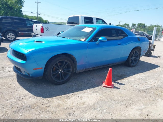 Dodge Challenger Sxt 2018 2C3CDZAG0JH334709 Image 2