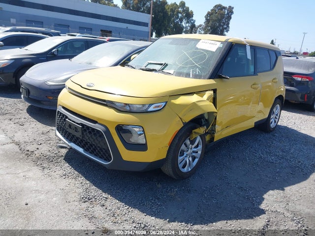 KIA SOUL LX 2020 KNDJ23AU0L7097102 Image 2