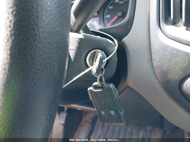 Chevrolet Colorado Wt 2018 1GCHSBEA2J1329384 Image 11