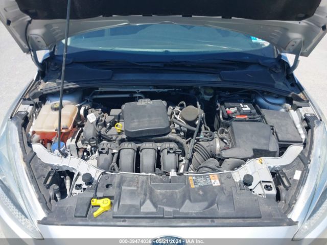 1FADP3K25FL301048 Ford FOCUS SE