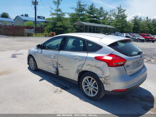 1FADP3K25FL301048 Ford FOCUS SE