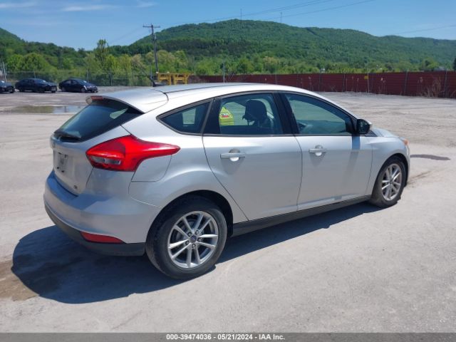 1FADP3K25FL301048 Ford FOCUS SE