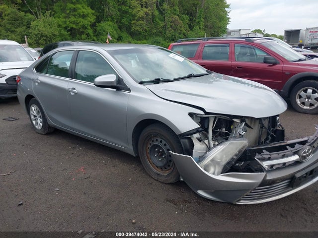 Toyota CAMRY LE 2015 4T4BF1FK7FR488372 Image 1