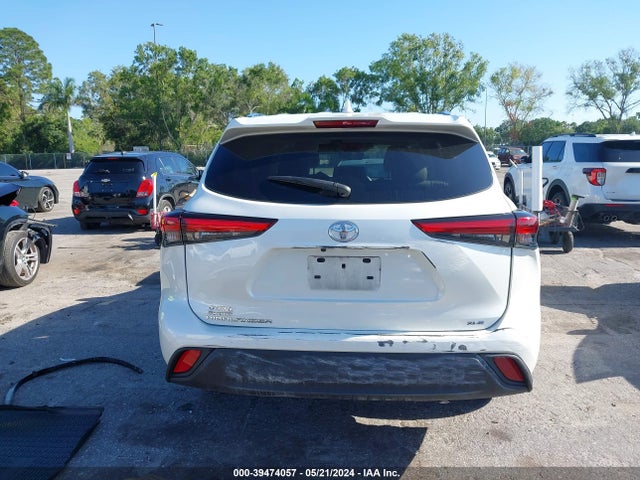 Toyota Highlander Xle 2021 5TDGZRAH7MS534032 Image 16