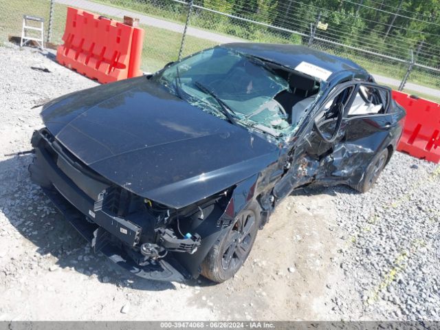KMHLM4AG7NU220428 Hyundai ELANTRA SEL