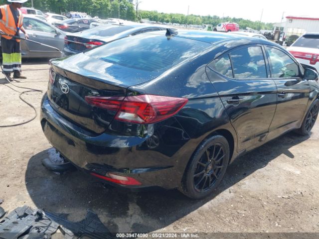 KMHD84LF8LU979101 Hyundai ELANTRA SEL