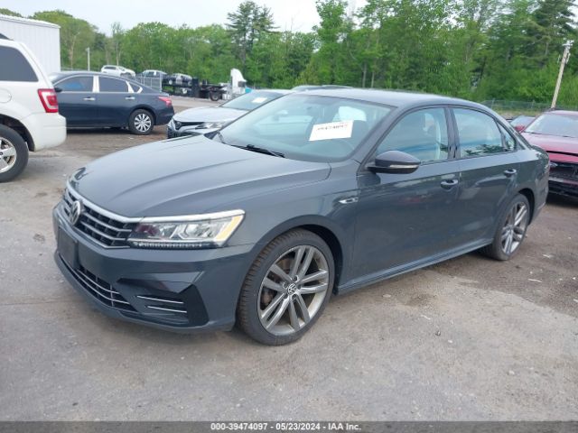 1VWAA7A37JC000402 Volkswagen Passat 2.0t R-line/2.0t S