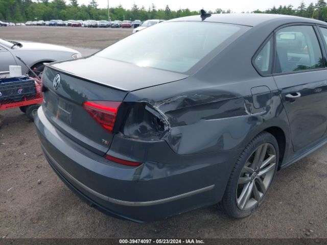 1VWAA7A37JC000402 Volkswagen Passat 2.0t R-line/2.0t S