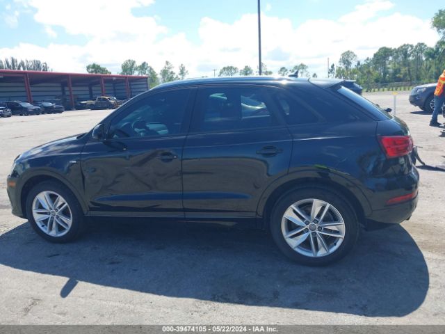 WA1BCCFS9JR013136 Audi Q3 2.0t Premium/2.0t Sport Premium