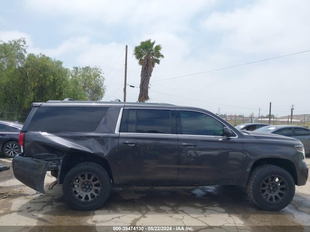 Chevrolet Suburban Lt 2017 1GNSKHKC5HR191776 Image 13