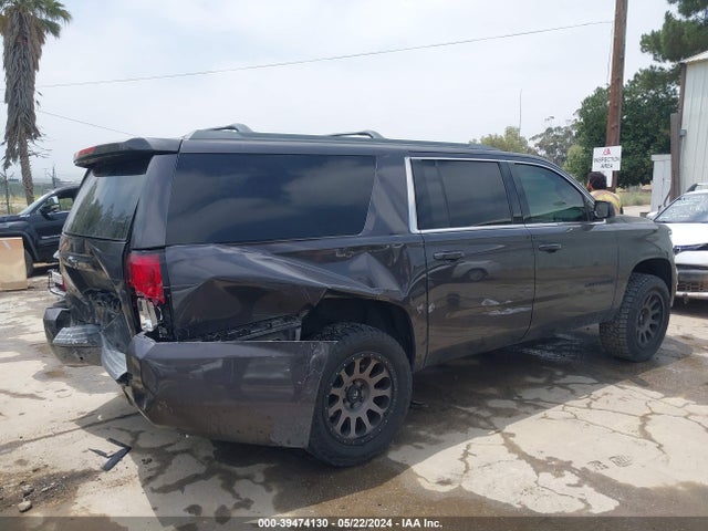 Chevrolet Suburban Lt 2017 1GNSKHKC5HR191776 Image 4
