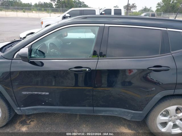 3C4NJCBB0MT514376 Jeep Compass Latitude Fwd