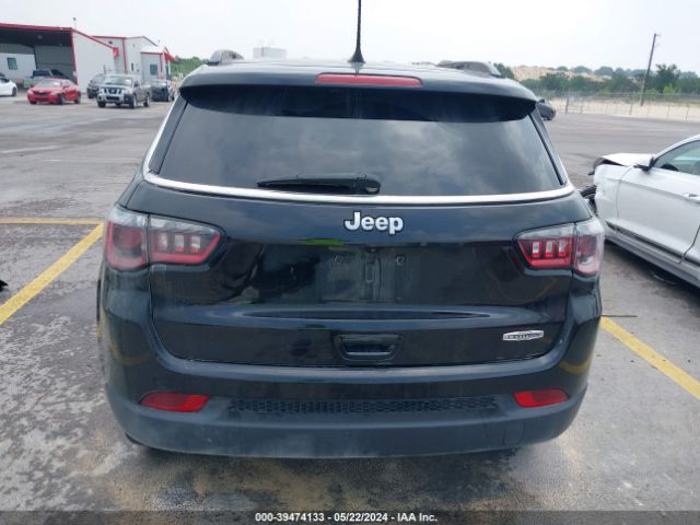 3C4NJCBB0MT514376 Jeep Compass Latitude Fwd