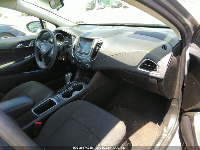 Chevrolet Cruze Lt Auto 2018 1G1BE5SM4J7109490 Image 5