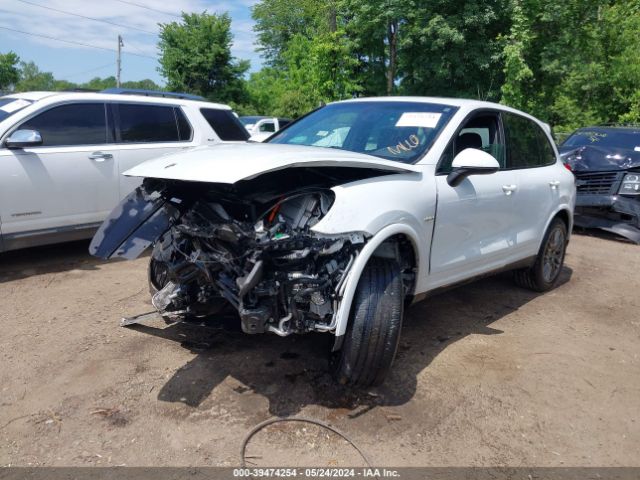 WP1AE2A2XHLA69921 Porsche Cayenne E-hybrid S Platinum Edition