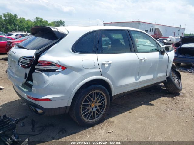 WP1AE2A2XHLA69921 Porsche Cayenne E-hybrid S Platinum Edition