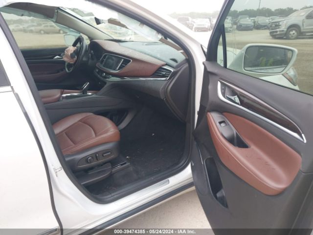 5GAERDKW9JJ205768 Buick Enclave Avenir