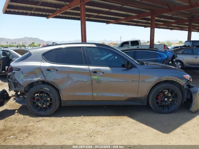 ZASFAKPN7J7B96328 Alfa Romeo Stelvio Sport Awd