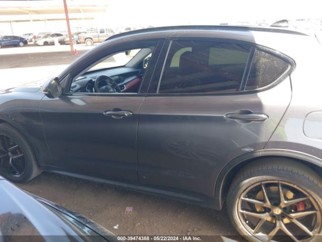 ZASFAKPN7J7B96328 Alfa Romeo Stelvio Sport Awd