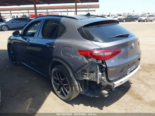ZASFAKPN7J7B96328 Alfa Romeo Stelvio Sport Awd