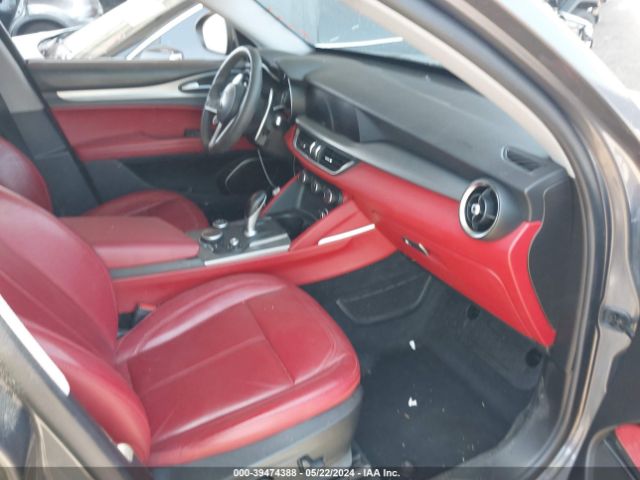 ZASFAKPN7J7B96328 Alfa Romeo Stelvio Sport Awd