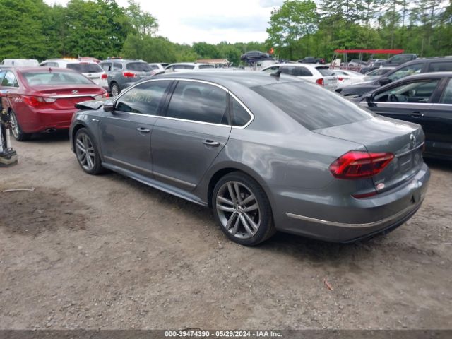 1VWDT7A36HC054372 Volkswagen Passat 1.8t R-line