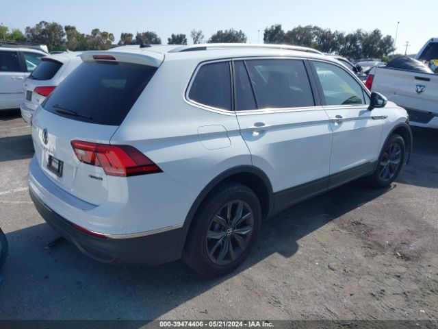 3VV2B7AX6NM153771 Volkswagen Tiguan 2.0t Se