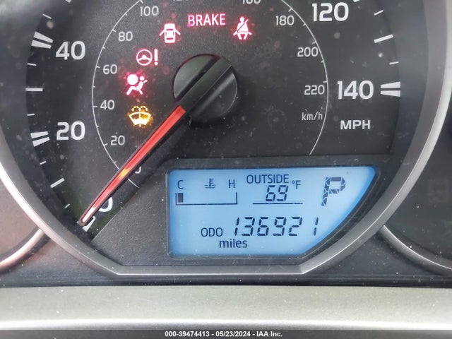 Toyota RAV4 LE 2016 JTMZFREV4GJ062729 Image 15