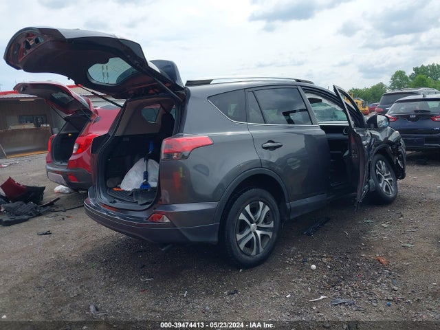 Toyota RAV4 LE 2016 JTMZFREV4GJ062729 Image 4