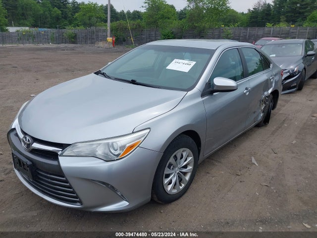 Toyota CAMRY LE 2015 4T4BF1FK7FR486329 Image 2