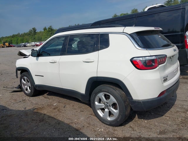 Jeep Compass Latitude 4x4 2018 3C4NJDBB2JT265189 Image 14
