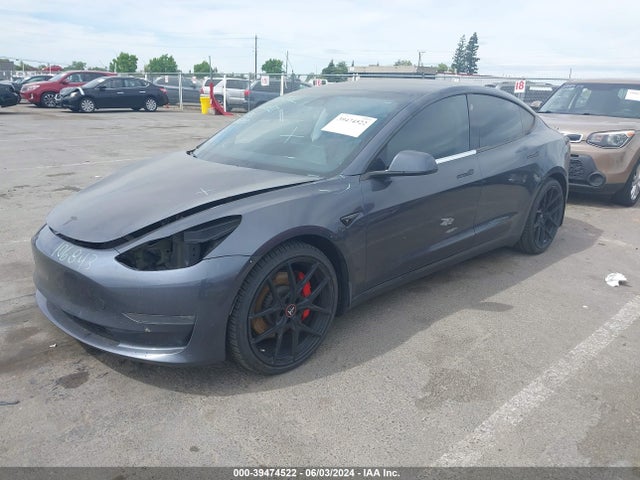 5YJ3E1EB6KF438430 Tesla Model 3 Long Range/performance