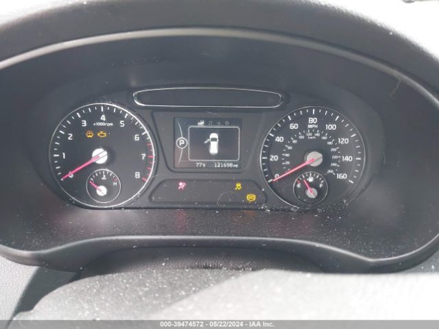 5XYPG4A32HG300655 KIA Sorento 2.4l Lx