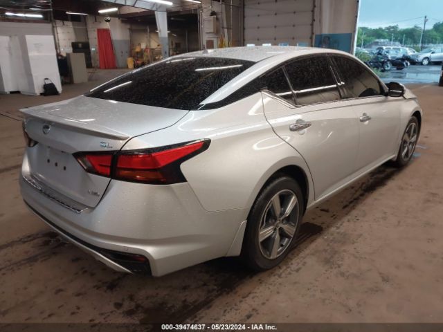 1N4BL4EW8LC260997 Nissan Altima Sl Intelligent Awd