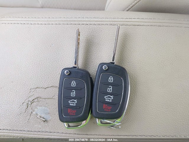 Hyundai Sonata 2017 5NPE24AF4HH595038 Image 11