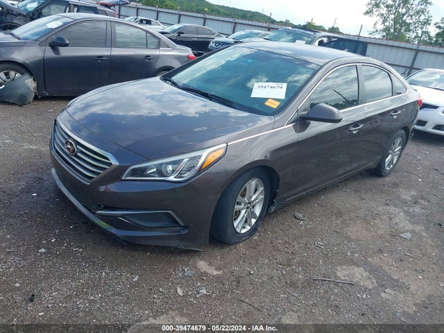 Hyundai Sonata 2017 5NPE24AF4HH595038 Image 2