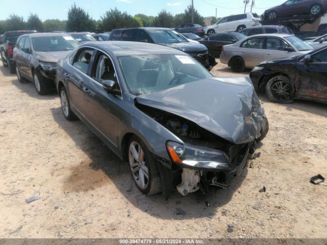 1VWCV7A30FC063572 auction archive image
