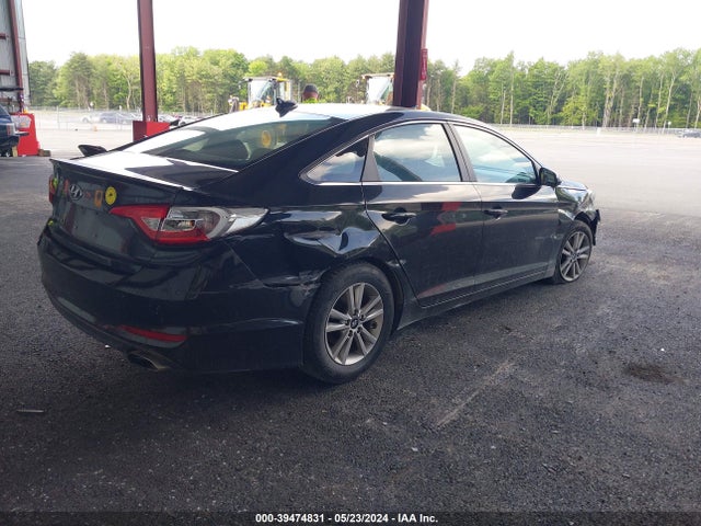 Hyundai SONATA SE 2016 5NPE24AFXGH345785 Image 4