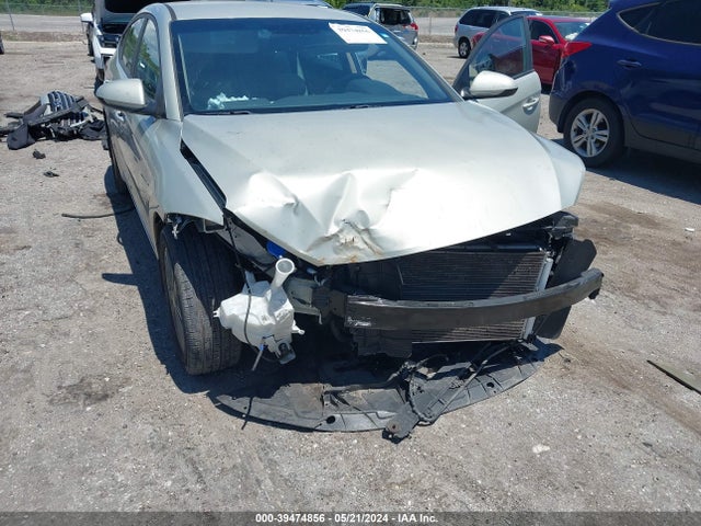 Hyundai ELANTRA SEL 2018 5NPD84LF5JH353050 Image 6