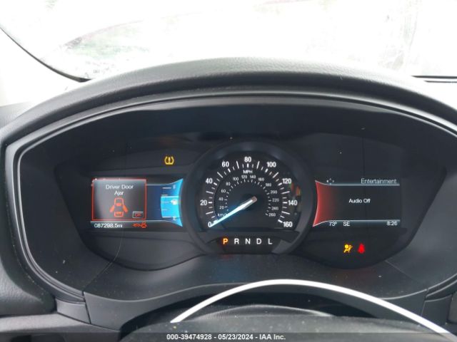3FA6P0H71JR265573 Ford FUSION SE
