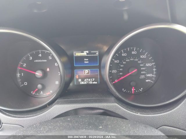 4S3BNAA66J3046032 Subaru Legacy 2.5i