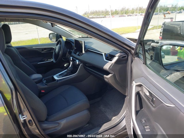 Toyota RAV4 LE 2023 2T3H1RFV7PC233663 Image 5