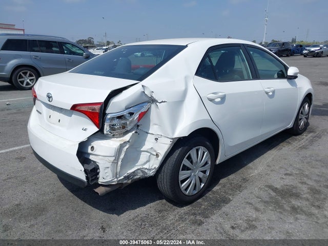 Toyota COROLLA LE 2018 2T1BURHE6JC057179 Image 4